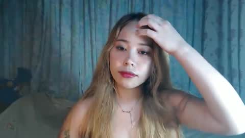 Snapshot of naughtyhotsexyjean chatting on May 18, 2026, 9:37 am miss jean online show from May 18, 2026, 9:37 am