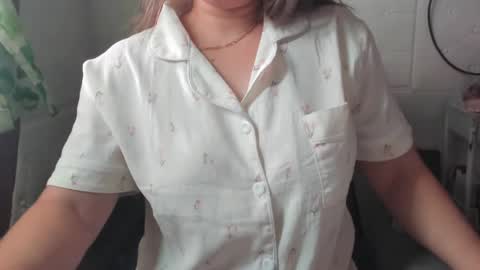 Snapshot of naughtymhavz chatting on June 15, 2026, 11:18 pm marvie mhavz online show from June 15, 2026, 11:18 pm