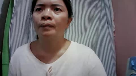 naughtymom_33 online show from March 5, 2026, 1:34 am