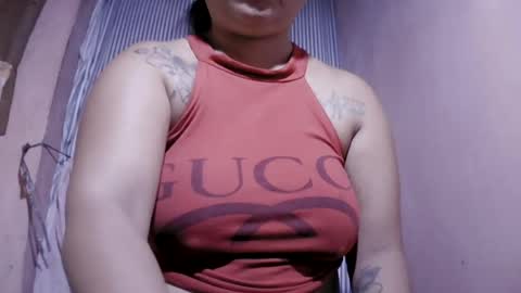 Snapshot of naughtymom_33 chatting on July 19, 2026, 8:12 pm naughtymom_33 online show from July 19, 2026, 8:12 pm