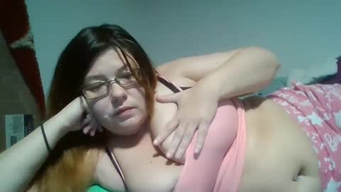 Natalie online show from September 22, 2025, 10:01 pm