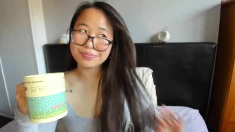 Snapshot of naughtynerdygirl chatting on November 13, 2025, 2:05 pm Gigi Chu online show from November 13, 2025, 2:05 pm