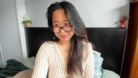 Snapshot of naughtynerdygirl chatting on May 23, 2026, 8:18 am Gigi Chu online show from May 23, 2026, 8:18 am