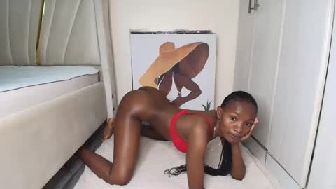 Snapshot of naughtyruby12 chatting on May 17, 2026, 10:11 am shyreen online show from May 17, 2026, 10:11 am