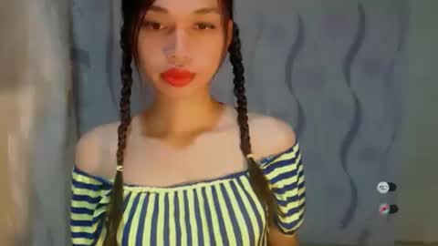 Snapshot of naughtysunshinepinay chatting on May 20, 2026, 5:19 pm Celine online show from May 20, 2026, 5:19 pm