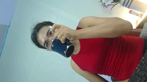 naughtywildvenice online show from February 7, 2025, 4:14 pm