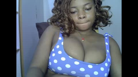 naughtyxcuntx online show from April 2, 2026, 7:33 pm