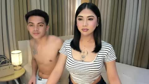 naughtyy_hunk_niel online show from May 28, 2026, 6:00 am