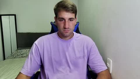 Nico online show from March 11, 2026, 7:53 pm