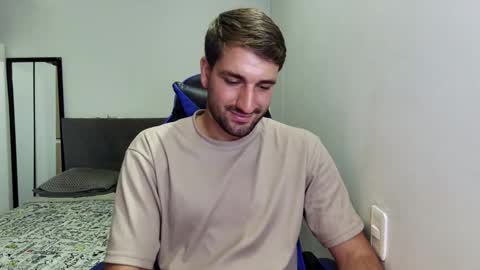 Nico online show from March 17, 2026, 7:39 pm