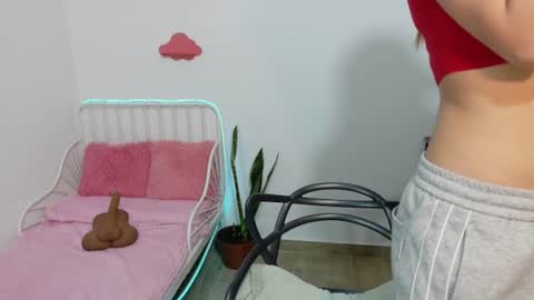Snapshot of naugthy_muse chatting on July 2, 2026, 4:40 am sabrina online show from July 2, 2026, 4:40 am