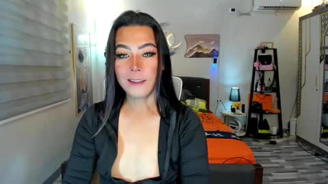 Snapshot of naugtycummer69 chatting on February 2, 2026, 5:17 am JAY online show from February 2, 2026, 5:17 am