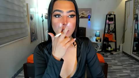 Snapshot of naugtycummer69 chatting on February 3, 2026, 5:49 am JAY online show from February 3, 2026, 5:49 am