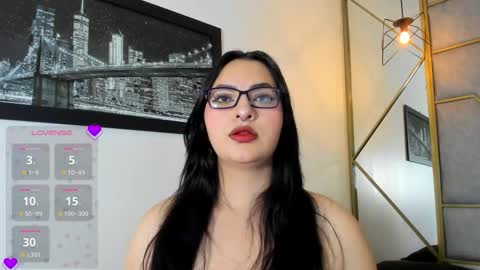 Snapshot of navannycattan chatting on November 16, 2025, 3:23 am NavannyCattan online show from November 16, 2025, 3:23 am