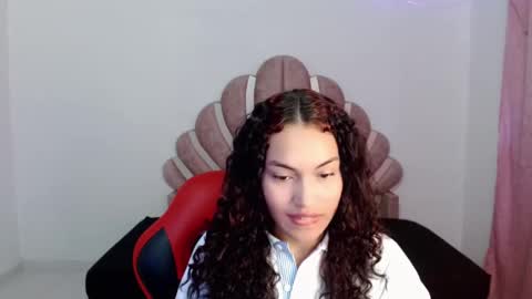 Snapshot of naya_fox1 chatting on December 13, 2025, 7:53 pm naya_fox1 online show from December 13, 2025, 7:53 pm