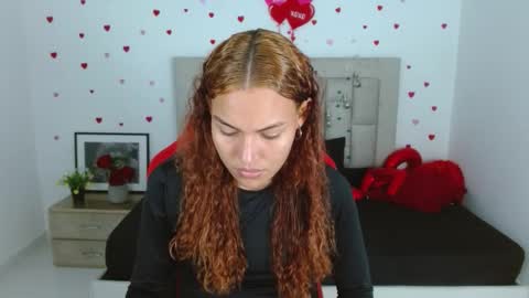 naya_fox1 online show from March 15, 2026, 11:22 pm