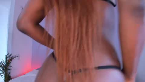 Snapshot of nayah_williams chatting on March 7, 2025, 1:40 pm Nayah Williams - OnlyFans online show from March 7, 2025, 1:40 pm