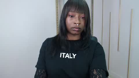 Nayaris 3 online show from April 23, 2026, 3:14 pm