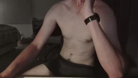 nayesie02 online show from November 9, 2025, 11:52 am