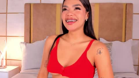    online show from November 23, 2025, 11:43 am