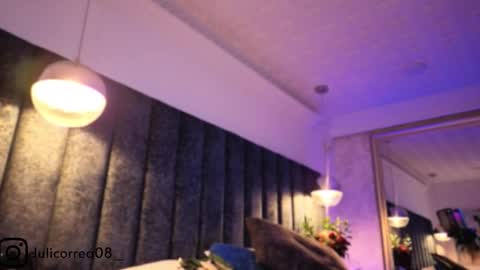 Snapshot of naylapot_ chatting on February 10, 2026, 11:25 am Juli online show from February 10, 2026, 11:25 am