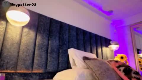 Juli  online show from June 18, 2026, 11:36 am