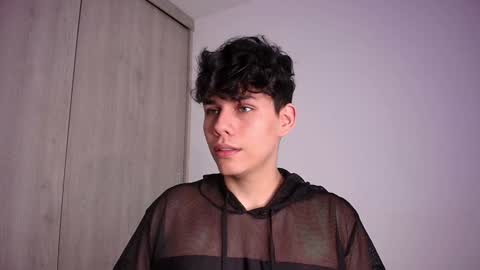 Snapshot of nayton_and_lex chatting on January 6, 2025, 1:08 pm Naytoon online show from January 6, 2025, 1:08 pm