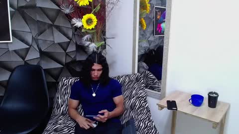 Nazper online show from January 15, 2025, 2:02 pm