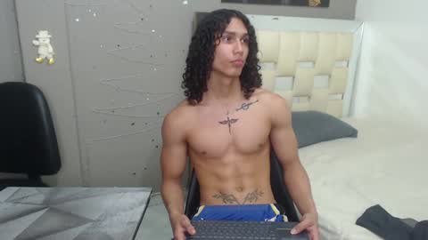 Nazper online show from February 1, 2025, 7:13 pm