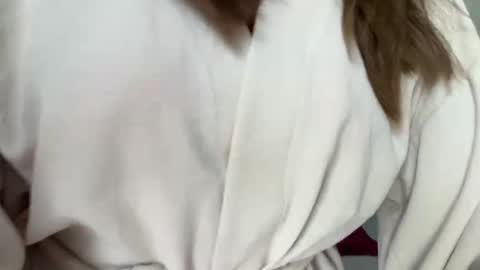 Snapshot of nebulahaven chatting on October 7, 2025, 3:42 pm nebulahaven online show from October 7, 2025, 3:42 pm