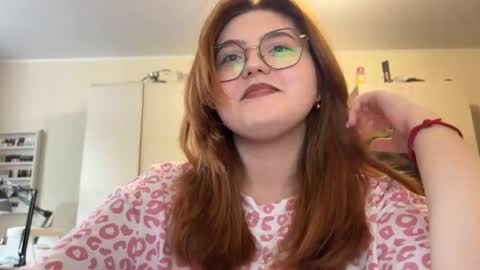 Snapshot of nectardream chatting on May 26, 2026, 11:17 am nectardream online show from May 26, 2026, 11:17 am