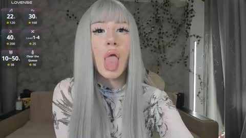 Eva online show from May 1, 2026, 9:36 am