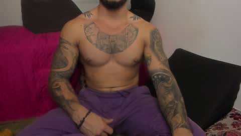 Snapshot of neeii chatting on February 5, 2025, 4:59 am Nei turn green online show from February 5, 2025, 4:59 am