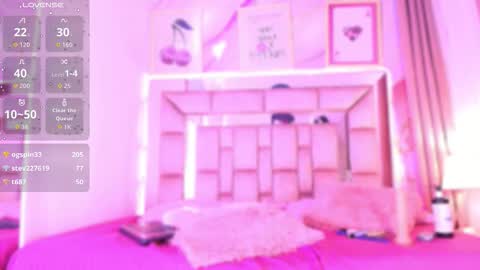 nefera_nox online show from March 16, 2026, 5:44 am