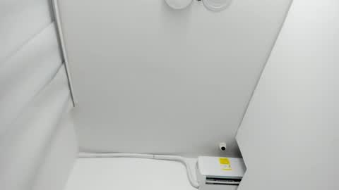 neferet_opal online show from February 7, 2026, 11:30 pm