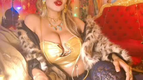nefertari8 online show from June 22, 2026, 1:18 am