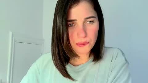 Snapshot of neferutt chatting on November 6, 2025, 4:19 pm Neferutt online show from November 6, 2025, 4:19 pm