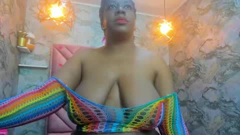 Nefer  online show from April 14, 2026, 10:54 am
