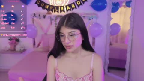 Snapshot of neftis_tay chatting on April 1, 2026, 8:06 pm NEFTIS online show from April 1, 2026, 8:06 pm