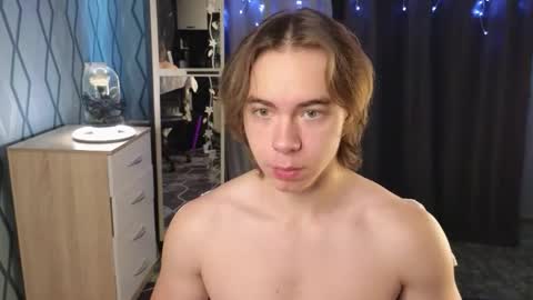 Snapshot of neganxxl chatting on October 7, 2025, 3:25 am Negan online show from October 7, 2025, 3:25 am