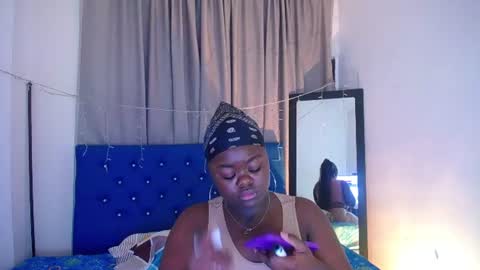  CHIKY  online show from July 23, 2026, 3:26 am