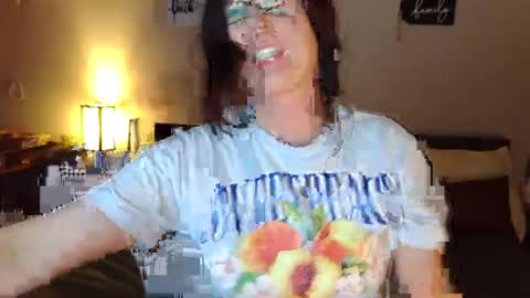 neighborznowlovers online show from March 17, 2026, 5:44 am