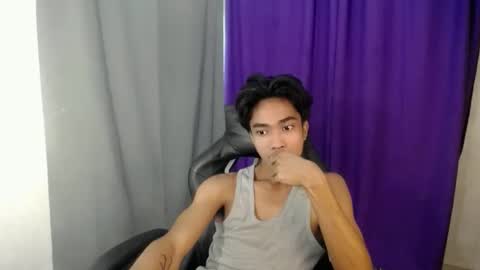 neil_asian69 online show from March 11, 2026, 1:22 am