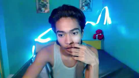 neil_asian69 online show from April 21, 2026, 3:46 am