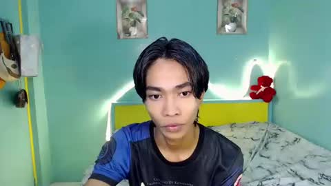 neil_asian69 online show from May 2, 2026, 4:34 pm