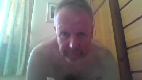 Snapshot of neilinthedark chatting on July 14, 2026, 12:33 pm neilinthedark online show from July 14, 2026, 12:33 pm