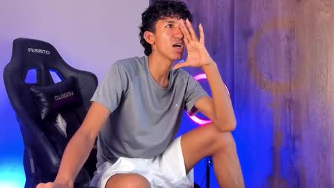 Snapshot of neitan_miller chatting on March 18, 2026, 4:10 pm neitan online show from March 18, 2026, 4:10 pm