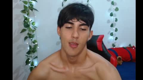 Snapshot of neithanzyn chatting on March 8, 2025, 10:56 pm Neithanzyn online show from March 8, 2025, 10:56 pm