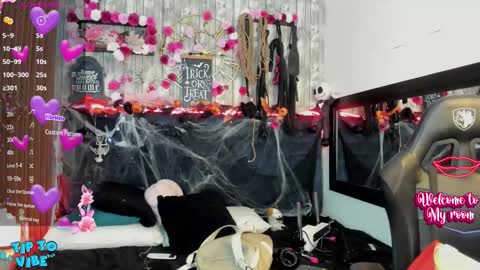 Miah online show from October 16, 2025, 12:17 pm