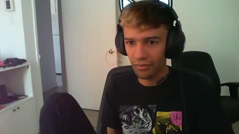 Buck online show from September 18, 2025, 5:04 pm